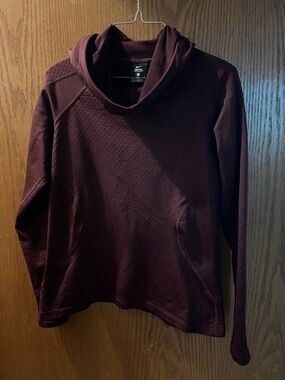 💁‍♀️WOMENS Nike Maroon/Deep Red HyperWarm Pullover